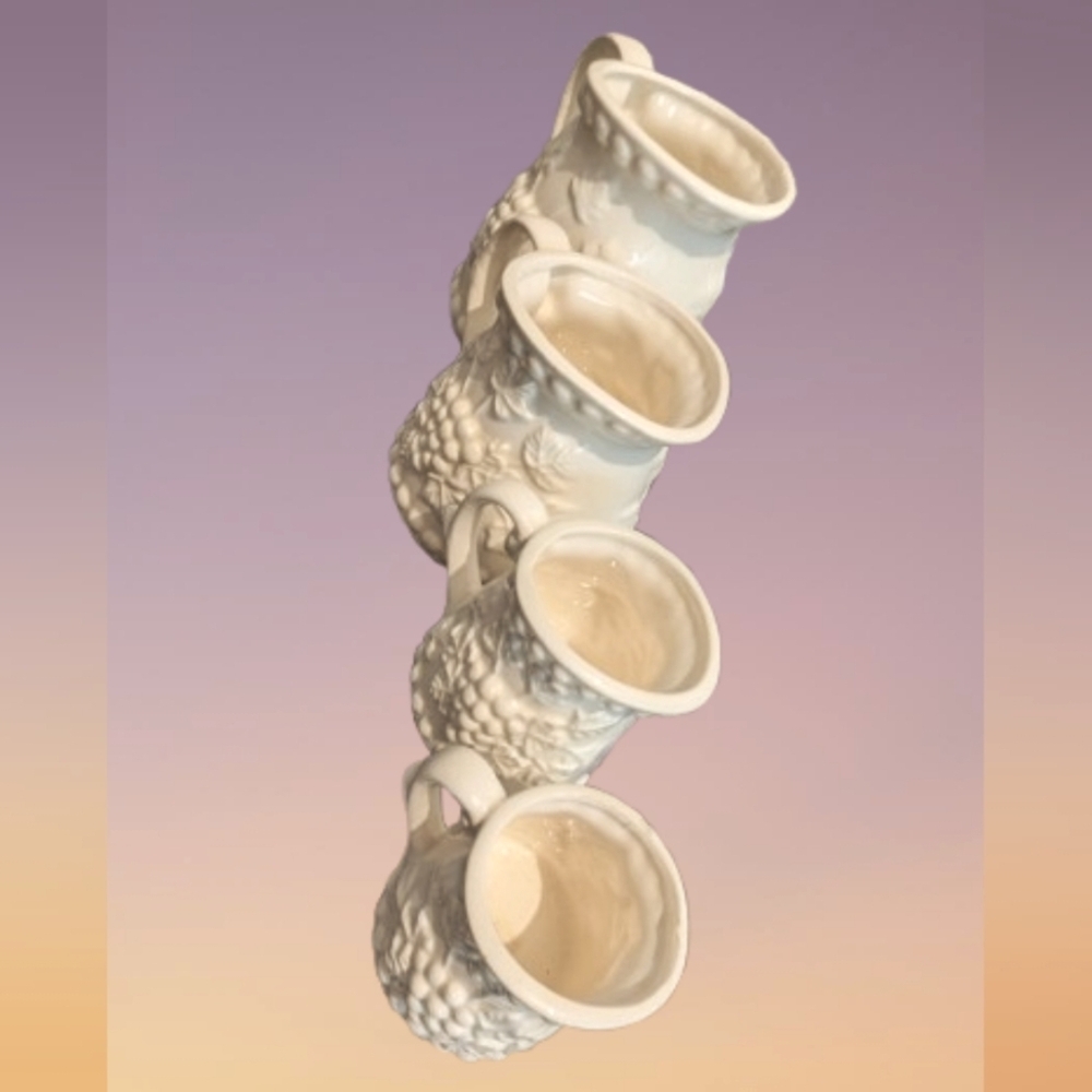 Ensco Vintage Ceramic Measuring Cups ~ Set of 4